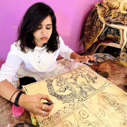 Design & Development of Fabric Jewellery using Kalamkari Art