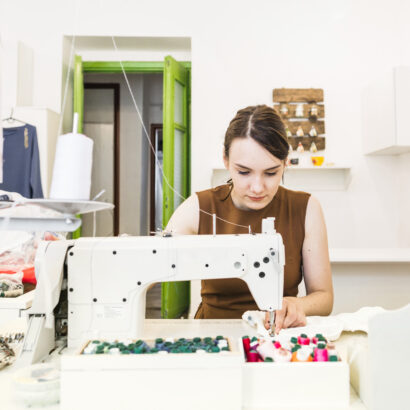 How to Learn Sewing Patterns for Beginners: 7 Easy Tips