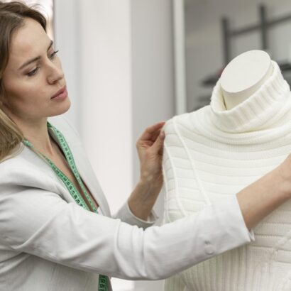 How Pleated Fabric Is Made: Types of Pleats in Fashion